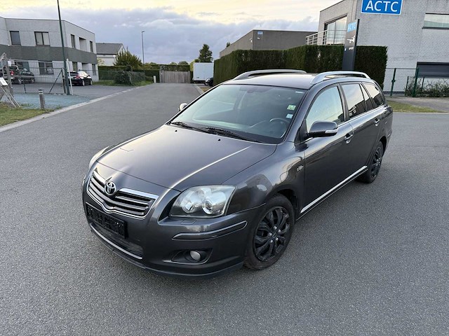 Toyota - 2006 - avensis - auto - personenauto - afbeelding 14 van  19