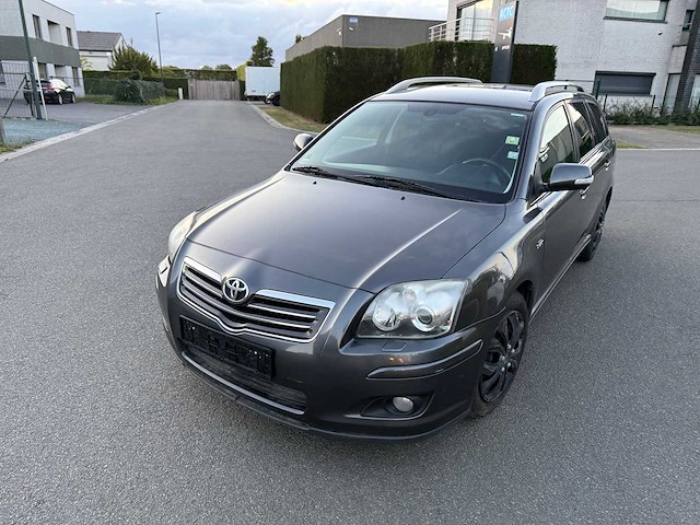 Toyota - 2006 - avensis - auto - personenauto - afbeelding 16 van  19