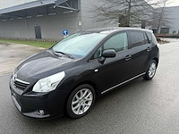 Toyota - 2009 - verso - personenauto - afbeelding 1 van  36
