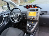 Toyota - 2009 - verso - personenauto - afbeelding 16 van  36