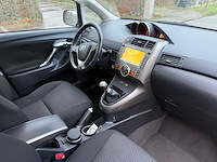 Toyota - 2009 - verso - personenauto - afbeelding 17 van  36