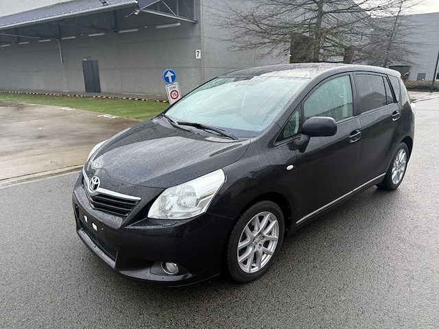 Toyota - 2009 - verso - personenauto - afbeelding 12 van  36