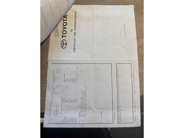 Toyota - 2009 - verso - personenauto - afbeelding 28 van  36