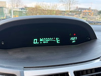 Toyota - 2011 - yaris - personenauto - afbeelding 12 van  17
