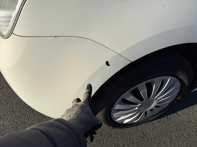 Toyota - 2012 - verso - benzine - personenauto - afbeelding 6 van  17