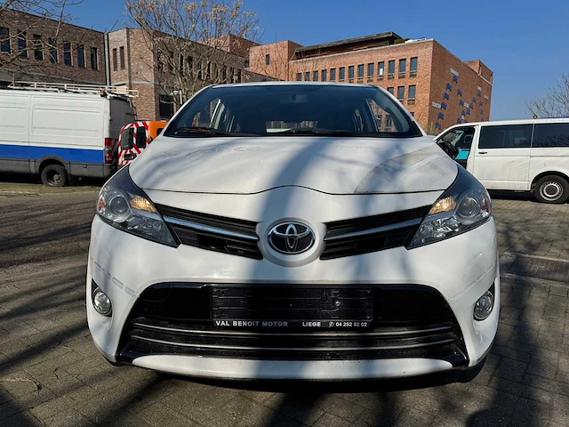 Toyota - 2015 - verso - verso - personenauto - afbeelding 6 van  12