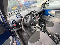 Toyota - aygo - 1.0-12v - car - 2007 - afbeelding 12 van  13