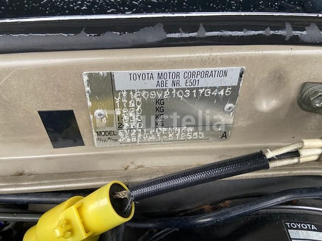 Toyota - camry (1987) - afbeelding 25 van  31