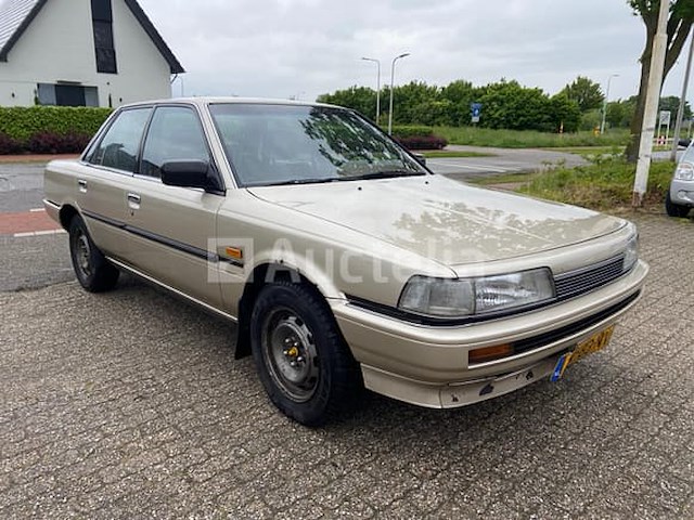 Toyota - camry (1987) - afbeelding 23 van  31