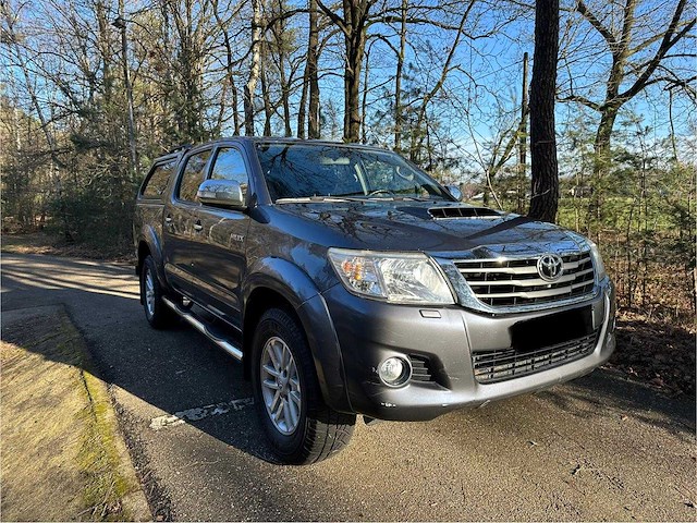 Toyota - hilux - d4-d amazonia - afbeelding 12 van  28