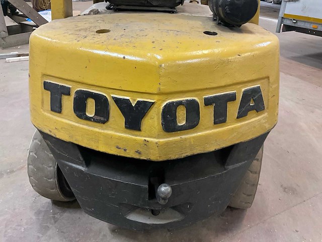 Toyota 02-2fd25 vorkheftruck - afbeelding 9 van  18