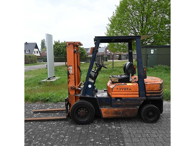 Toyota 02-5fd20 diesel heftruck - afbeelding 1 van  12