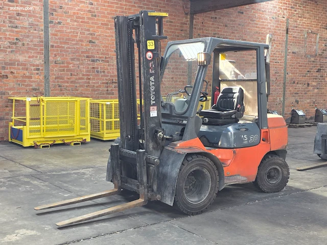 Toyota 02-7fdf30 diesel heftruck 2000 - afbeelding 1 van  18