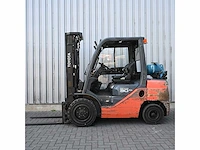 Toyota 02-8fgf30 lpg vorkheftruck