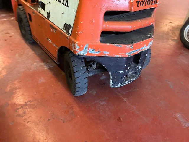 Toyota 2fgh10 vorkheftruck - afbeelding 3 van  4
