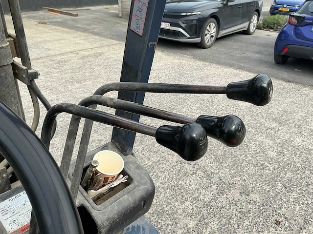 Toyota 42-6f gu25 vorkheftruck - afbeelding 12 van  15