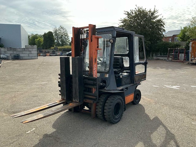 Toyota 5fdf 25 vorkheftruck - afbeelding 1 van  7