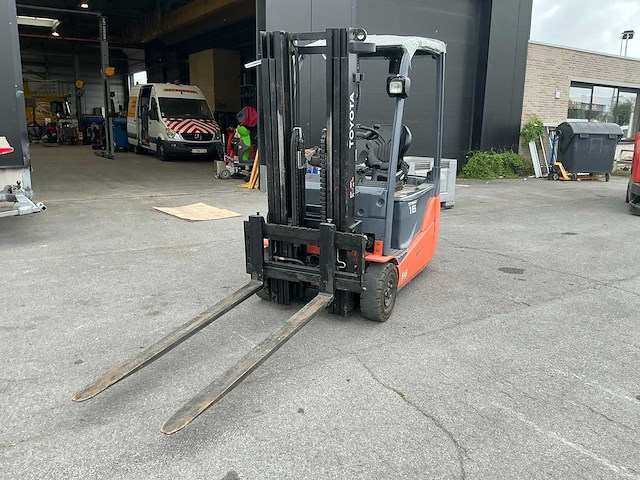 Toyota 8fbet16 vorkheftruck - afbeelding 1 van  12