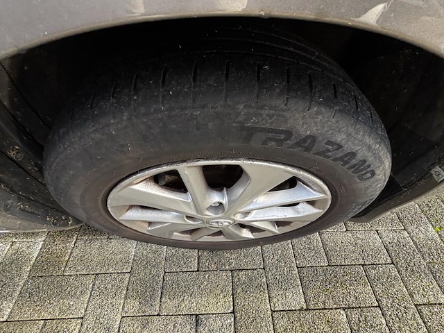 Toyota auris-1 life, 2014 - afbeelding 15 van  29