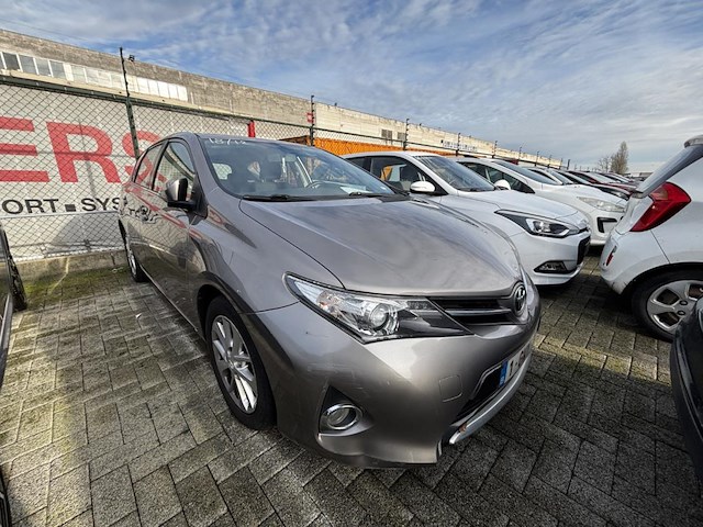 Toyota auris-1 life, 2014 - afbeelding 23 van  29