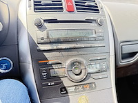 Toyota auris hev 1 8i hsd premium cvt 99 at, 2011 - afbeelding 5 van  33