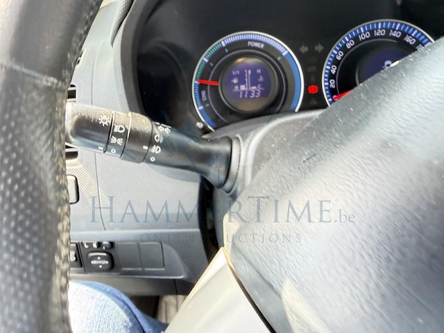 Toyota auris hev 1 8i hsd premium cvt 99 at, 2011 - afbeelding 10 van  33