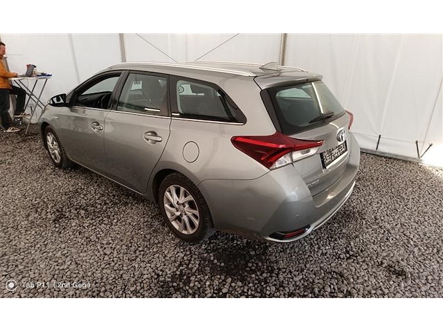 Toyota auris sw hev 1.8i hsd active e-cvt (eu6.2), 2018 - afbeelding 22 van  28