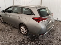 Toyota auris sw hev 1.8i hsd active e-cvt (eu6.2), 2018 - afbeelding 22 van  28