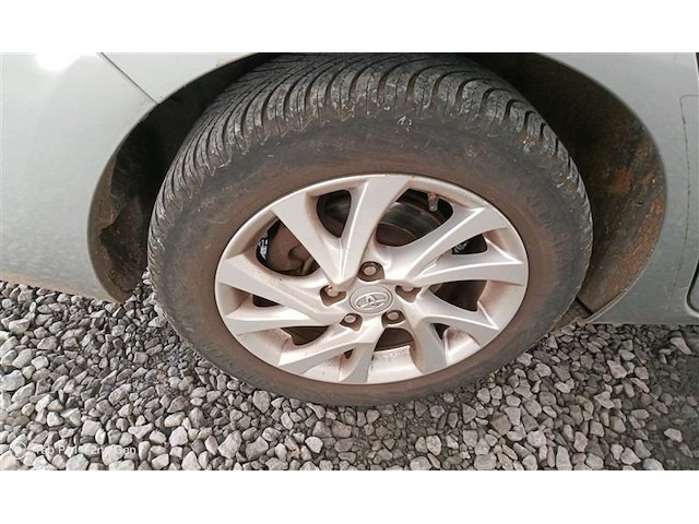 Toyota auris sw hev 1.8i hsd active e-cvt (eu6.2), 2018 - afbeelding 25 van  28