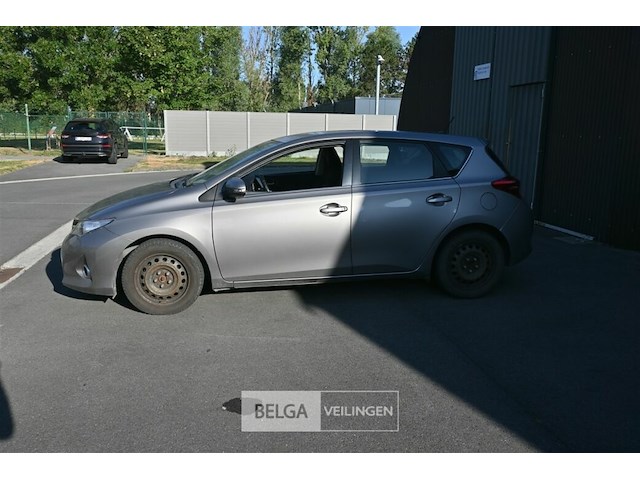 Toyota auris - afbeelding 13 van  23
