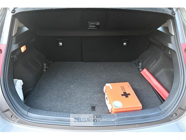 Toyota auris - afbeelding 18 van  23