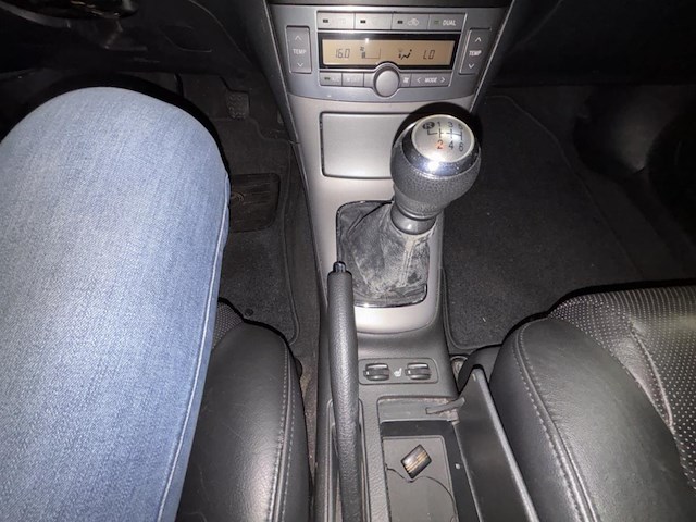 Toyota avensis - afbeelding 5 van  26