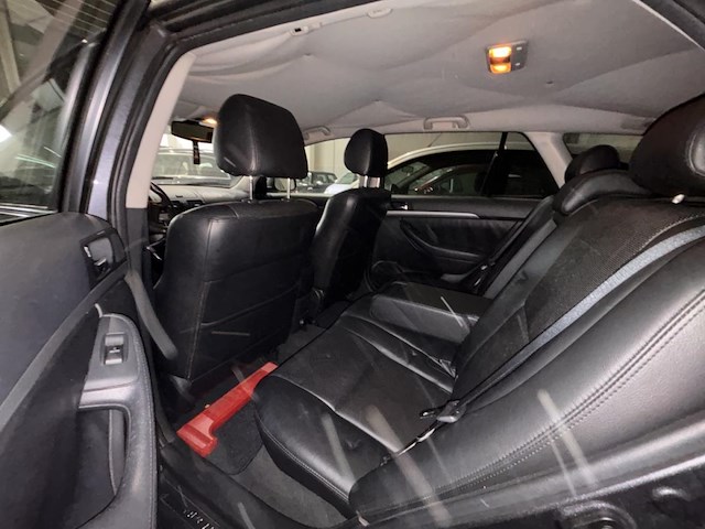 Toyota avensis - afbeelding 6 van  26