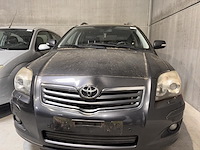 Toyota avensis - afbeelding 12 van  26