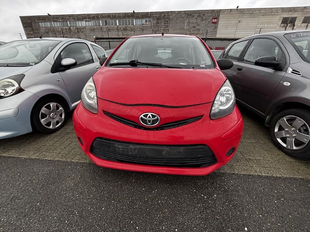 Toyota aygo 1.0i active, 2014 - afbeelding 12 van  25