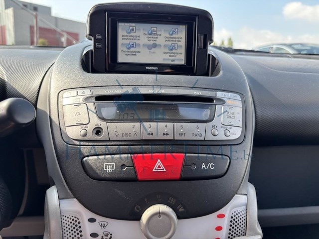 Toyota aygo 1.0i tobasco, 2012 - afbeelding 2 van  25
