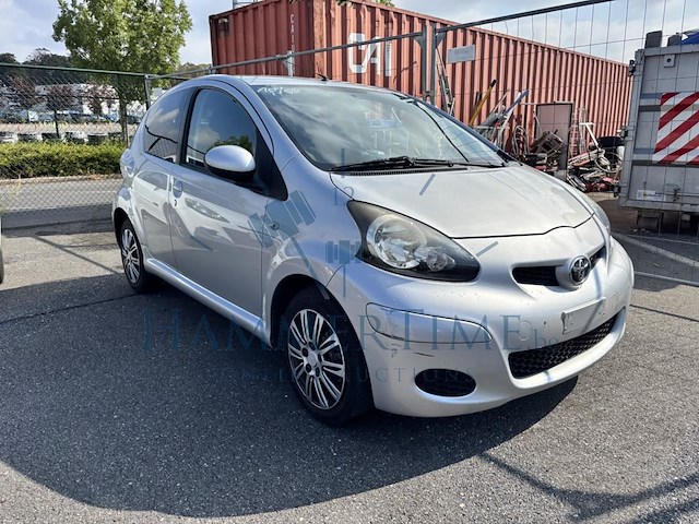 Toyota aygo 1.0i tobasco, 2012 - afbeelding 19 van  25
