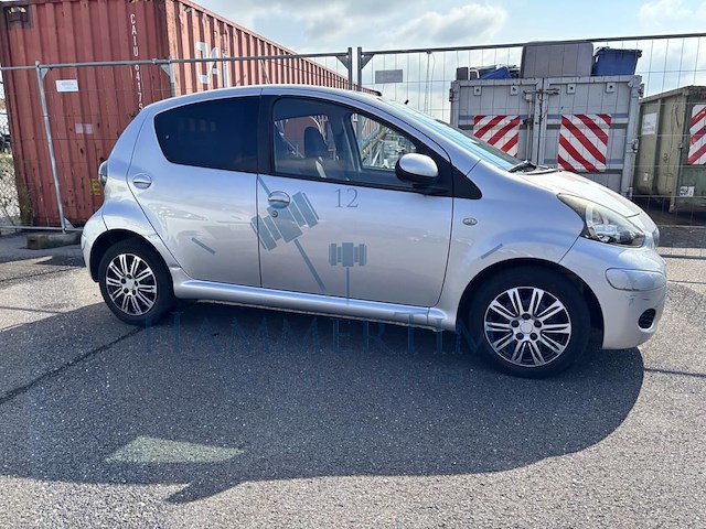 Toyota aygo 1.0i tobasco, 2012 - afbeelding 20 van  25
