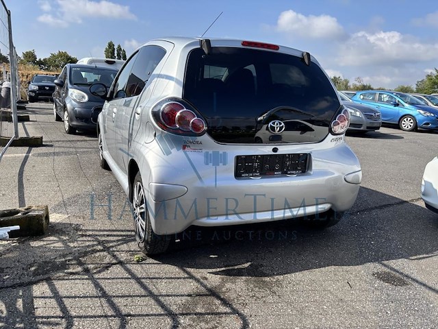 Toyota aygo 1.0i tobasco, 2012 - afbeelding 23 van  25