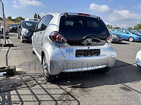 Toyota aygo 1.0i tobasco, 2012 - afbeelding 23 van  25