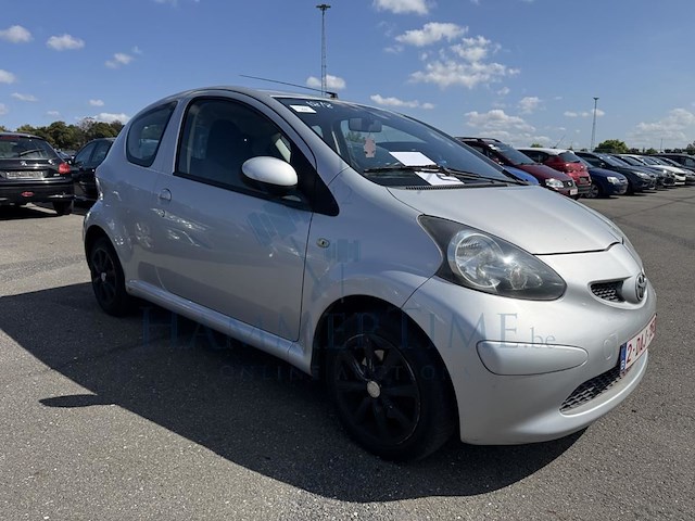 Toyota aygo 1.0i vvt-i, 2006 - afbeelding 17 van  23