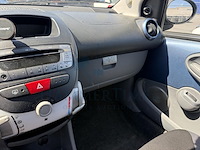 Toyota aygo 1.0i vvt-i, 2008 - afbeelding 6 van  28