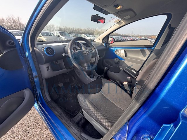 Toyota aygo 1.0i vvt-i, 2010 - afbeelding 3 van  39