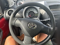 Toyota aygo 1.0i vvt-i 68, 2006 - afbeelding 2 van  30