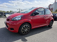 Toyota aygo 1.0i vvt-i car dance, 2010 - afbeelding 1 van  25