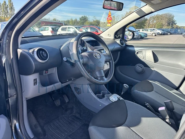 Toyota aygo 1.0i vvt-i plus mmt 68 at, 2006 - afbeelding 3 van  35