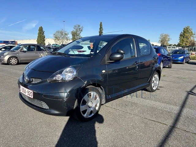 Toyota aygo 1.0i vvt-i plus mmt 68 at, 2006 - afbeelding 1 van  35