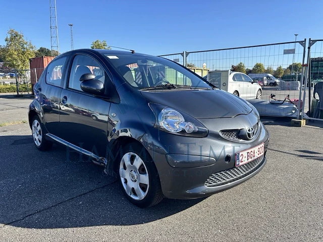 Toyota aygo 1.0i vvt-i plus mmt 68 at, 2006 - afbeelding 23 van  35