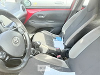 Toyota aygo, enkel voor vergunninghouders en erkende centra voor verschrotting - afbeelding 2 van  12