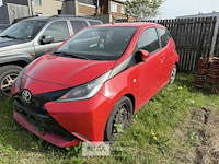 Toyota aygo, enkel voor vergunninghouders en erkende centra voor verschrotting - afbeelding 9 van  12